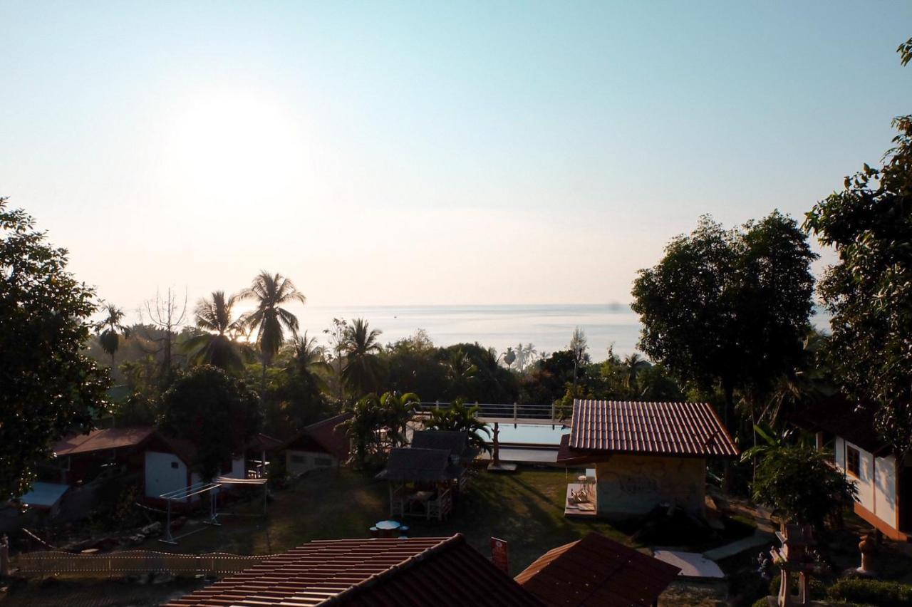 J.B.Hut Bungalows Haad Yao Extérieur photo